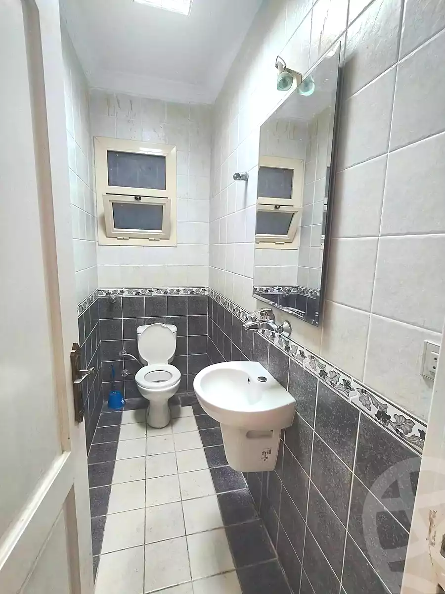 https://aqarmap.com.eg/ar/listing/7237309-for-sale-alexandria-el-asafra-l-sfr-bhry-el-geish-rd