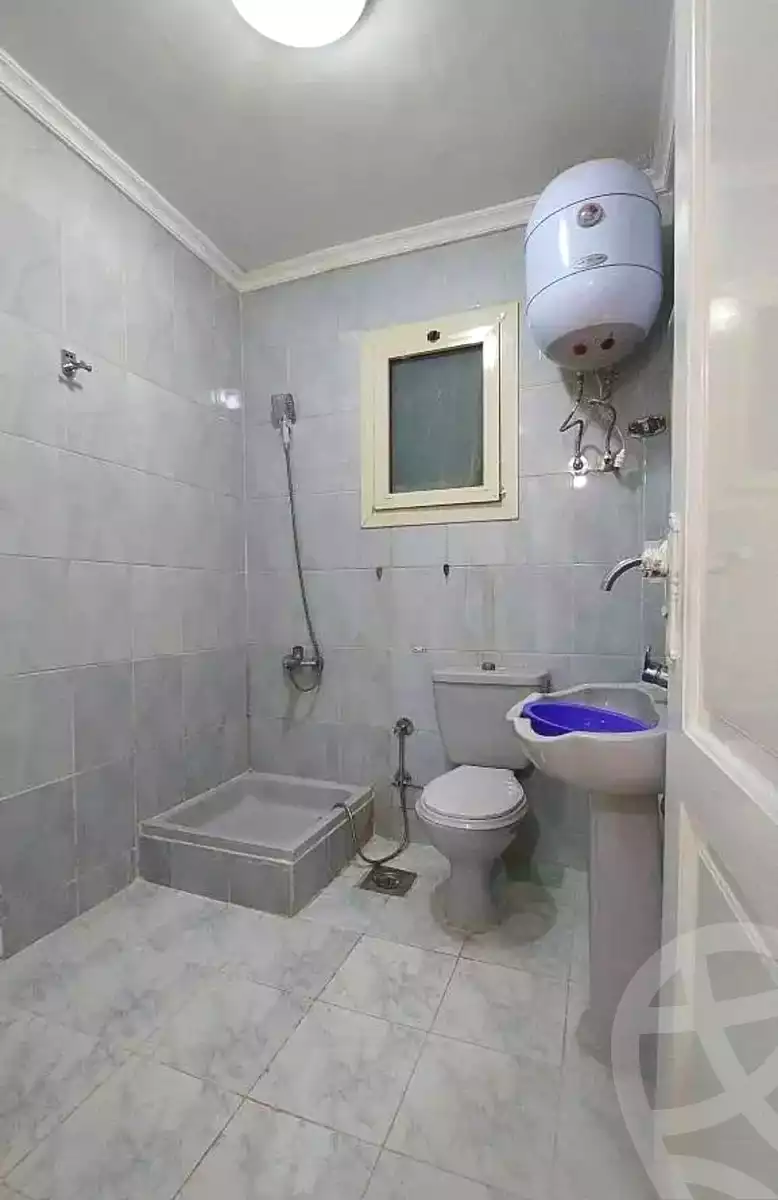https://aqarmap.com.eg/ar/listing/7237322-for-sale-alexandria-al-agamy-shataa-el-nakheel