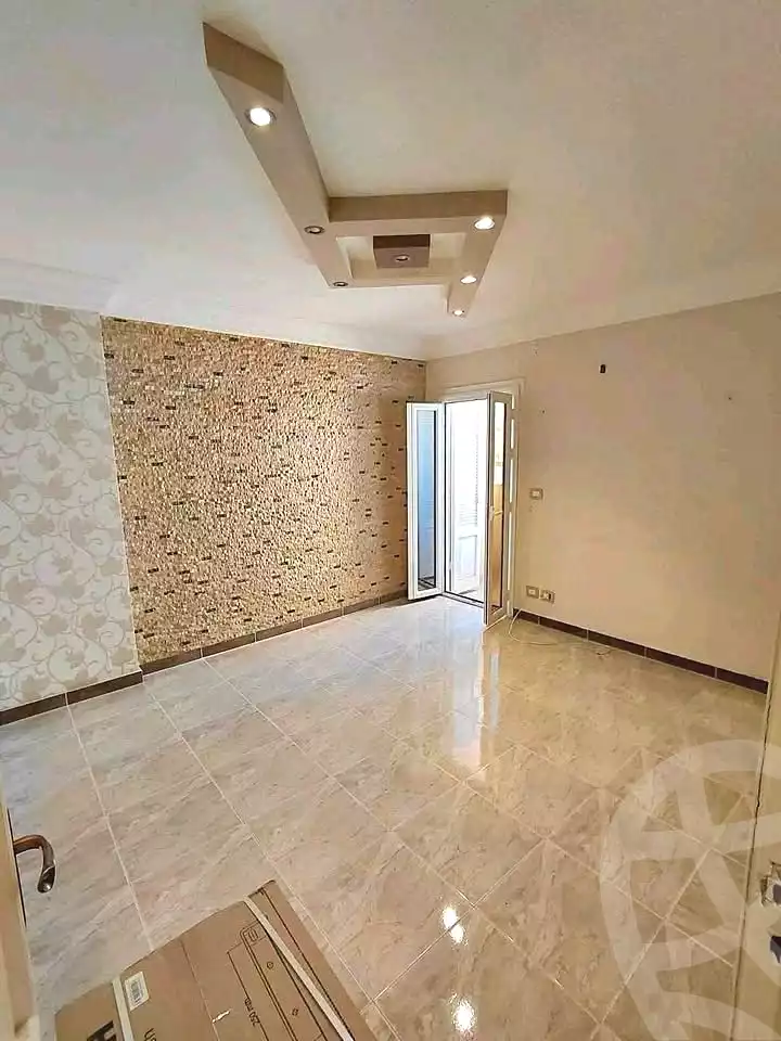 https://aqarmap.com.eg/ar/listing/7237330-for-sale-alexandria-sydy-bshr-sydy-bshr-bhry-khalil-hamada-st