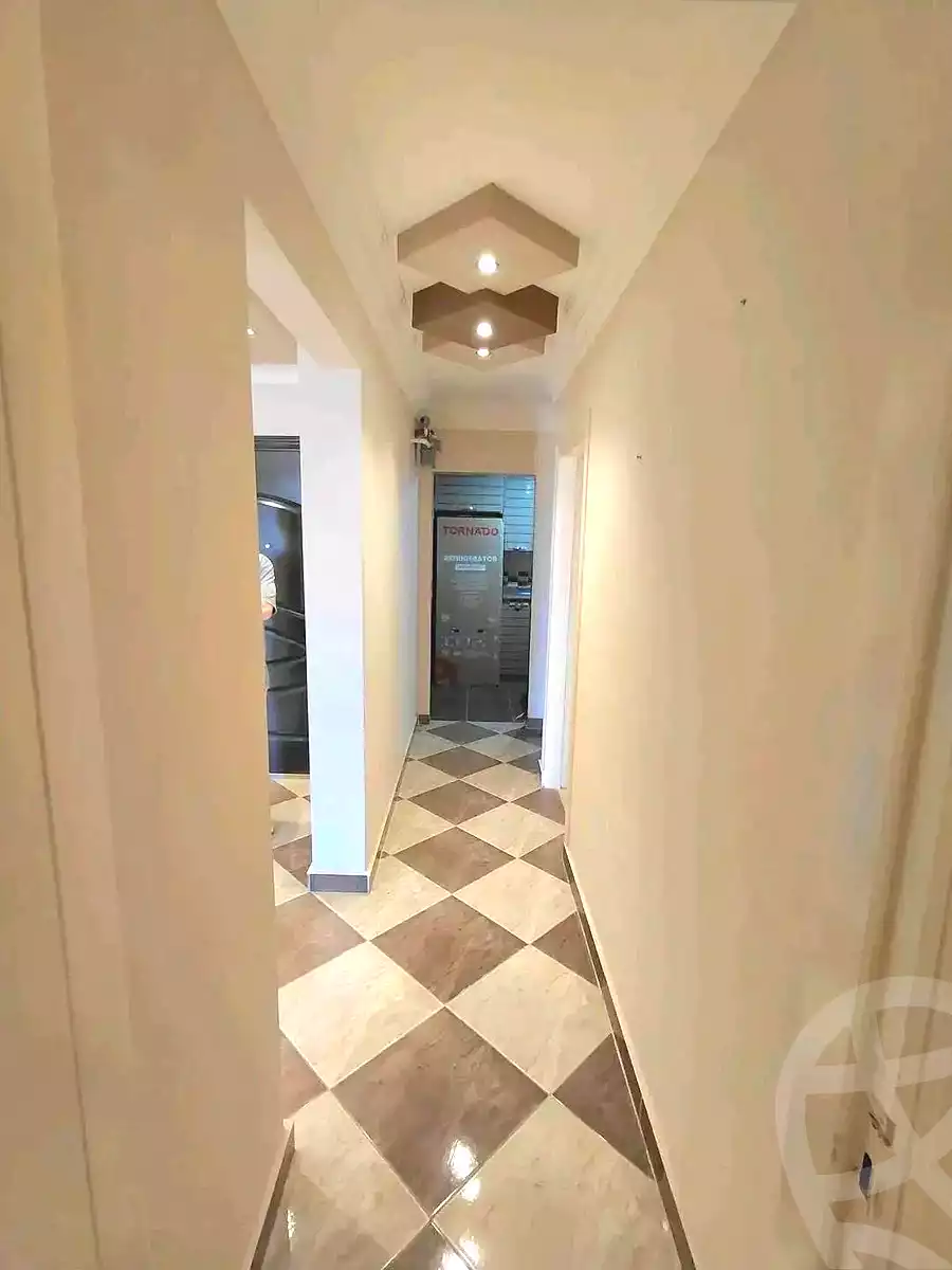 https://aqarmap.com.eg/ar/listing/7237347-for-sale-alexandria-sydy-bshr-sydy-bshr-bhry-khalil-hamada-st