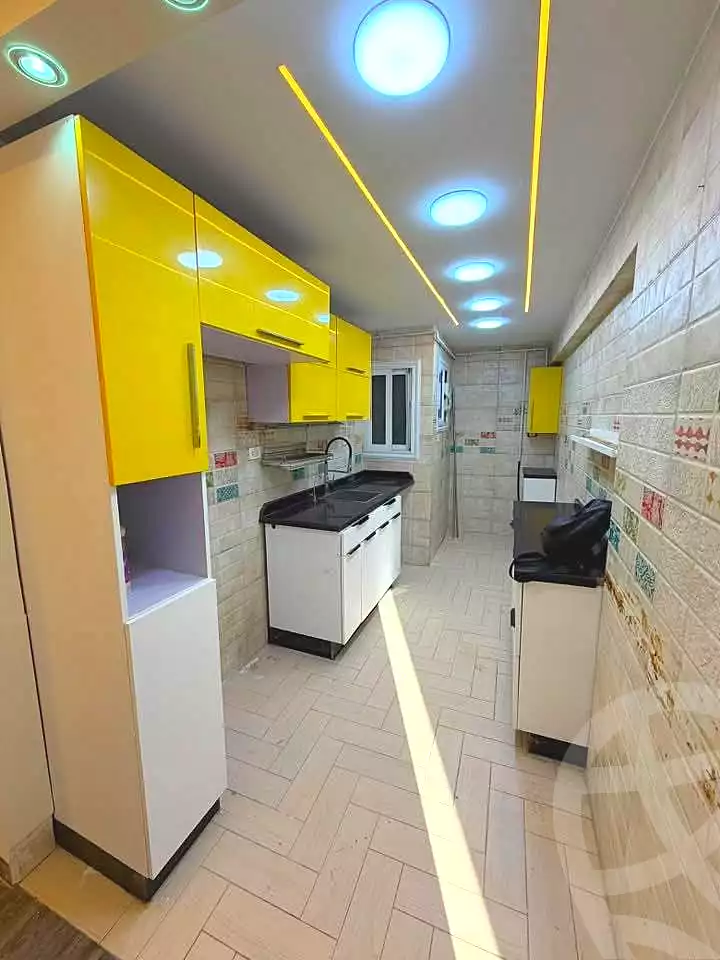 https://aqarmap.com.eg/ar/listing/7237350-for-sale-alexandria-al-agamy-lbytsh-bianchiii