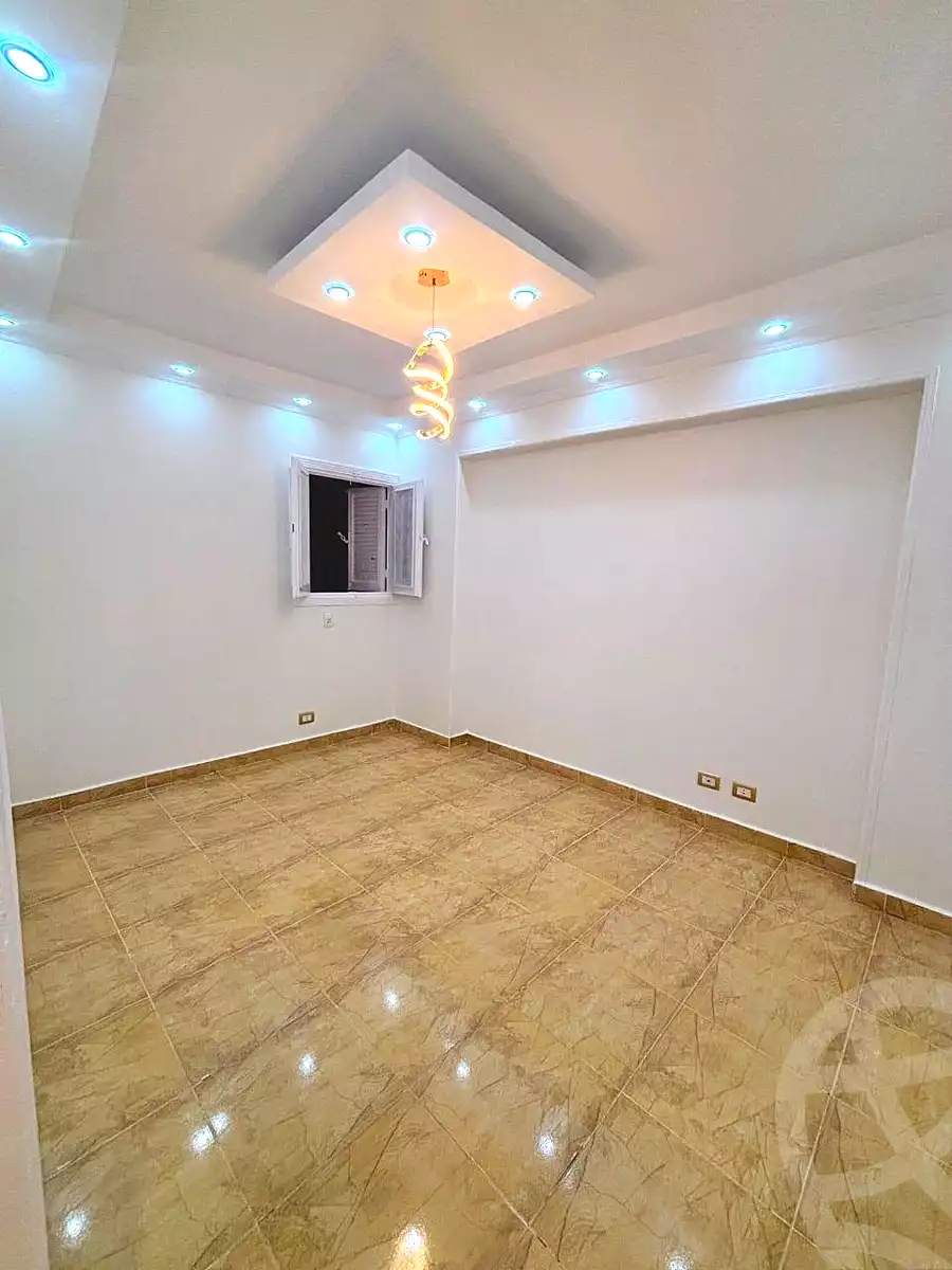 https://aqarmap.com.eg/ar/listing/7237387-for-sale-alexandria-sydy-bshr-sydy-bshr-bhry-shr-mhmwd-l-yswy