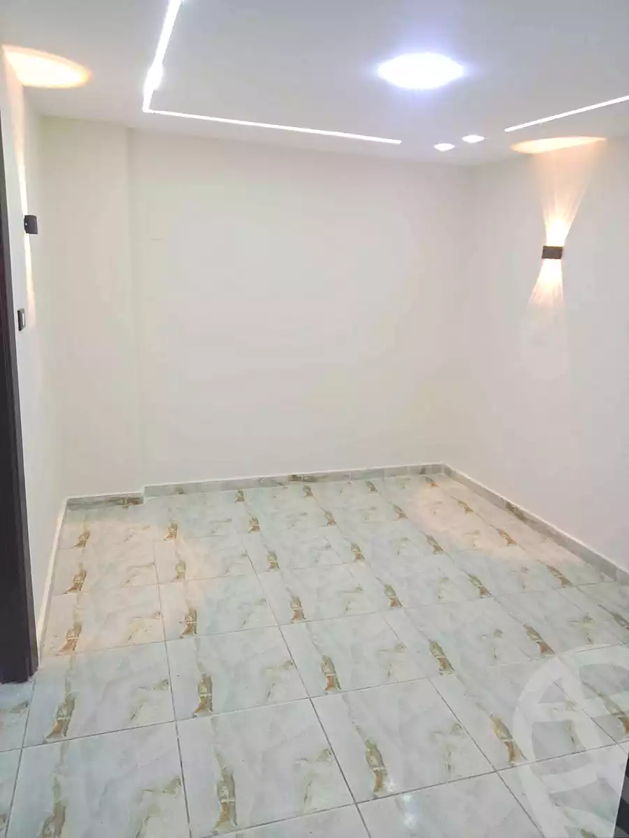 https://aqarmap.com.eg/ar/listing/7237413-for-sale-alexandria-el-asafra-shr-45