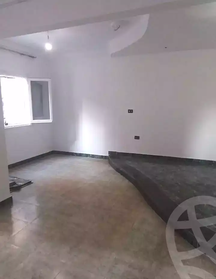 https://aqarmap.com.eg/ar/listing/7237440-for-rent-alexandria-miami-shr-jml-bd-lnsr
