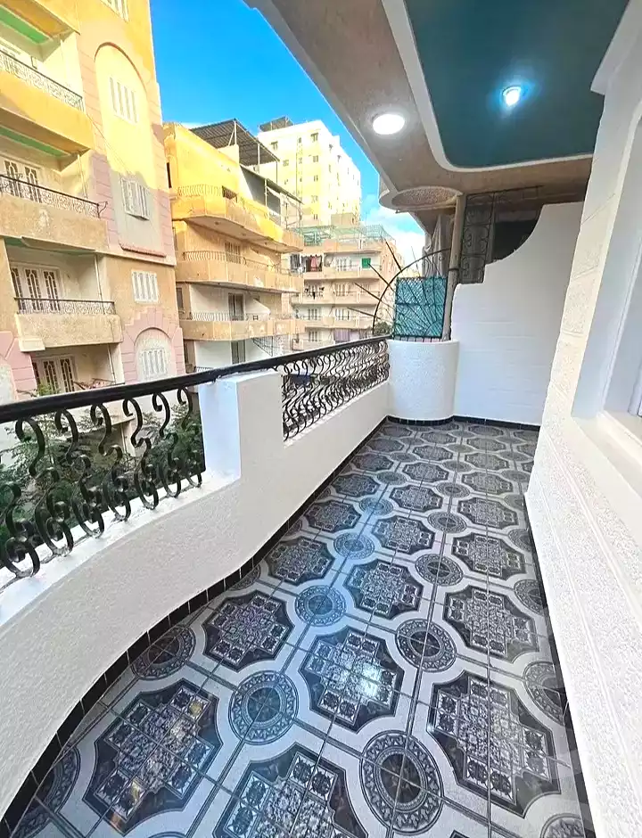 https://aqarmap.com.eg/ar/listing/7237452-for-sale-alexandria-al-agamy-shataa-el-nakheel
