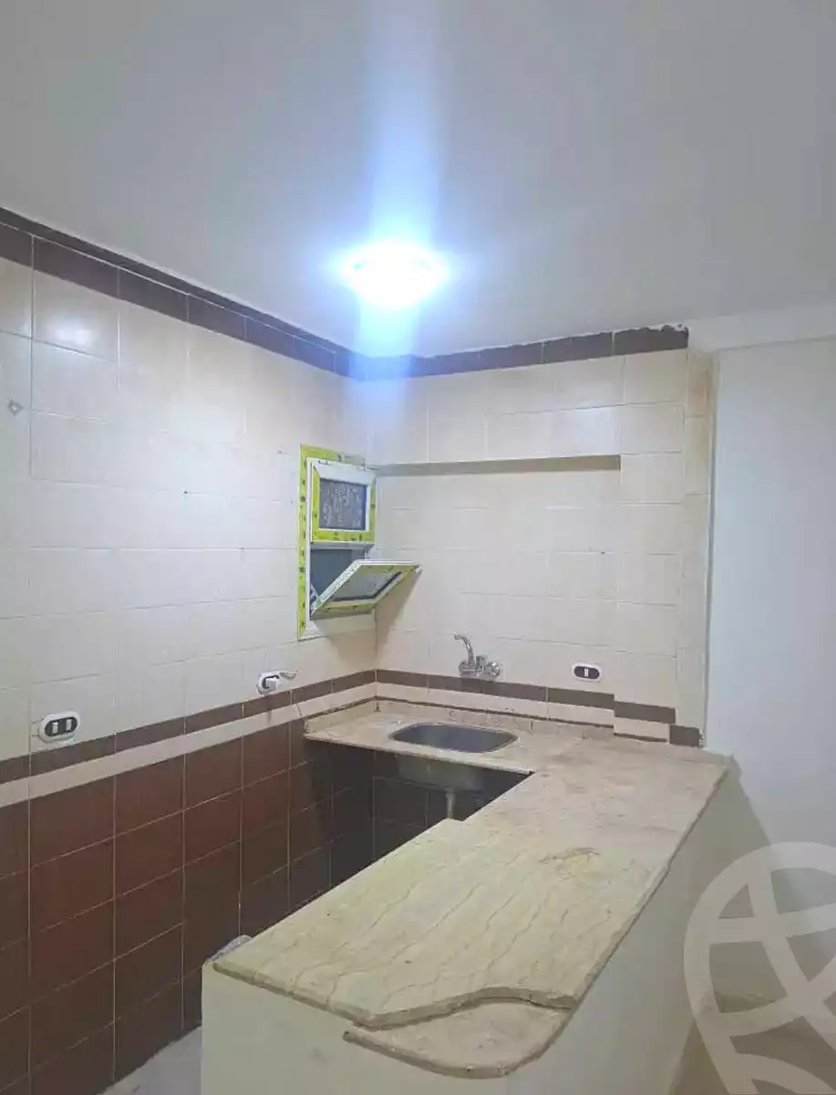 https://aqarmap.com.eg/en/listing/7229673-for-sale-alexandria-al-agamy-el-hanouvel-al-asdakaa-st