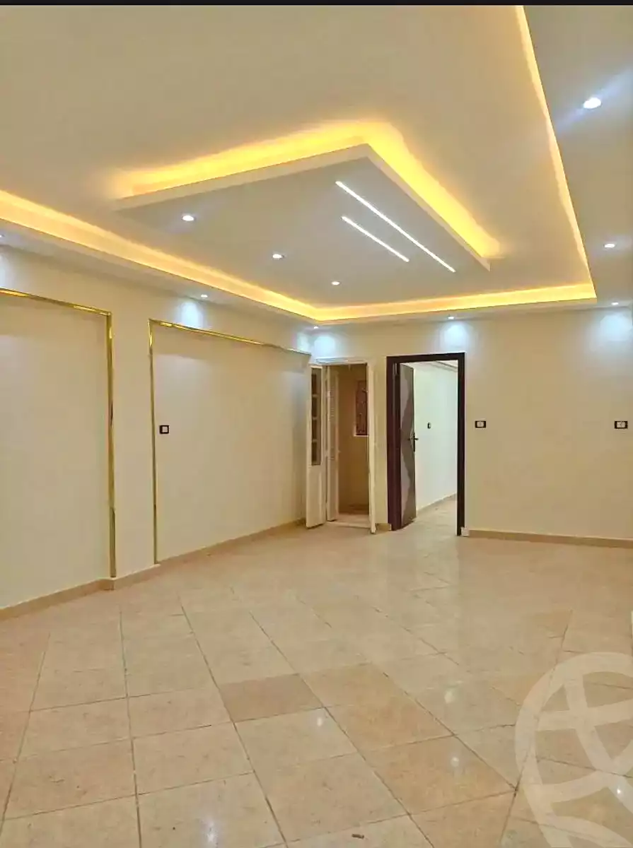 https://aqarmap.com.eg/ar/listing/7229661-for-sale-alexandria-al-agamy-el-hanouvel-radwan-st