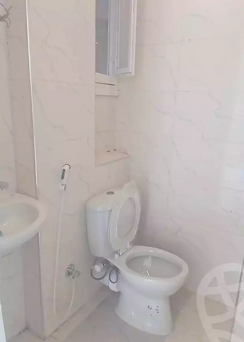 https://aqarmap.com.eg/en/listing/7235858-for-sale-cairo-hadayek-el-koba-hamamat-el-koba