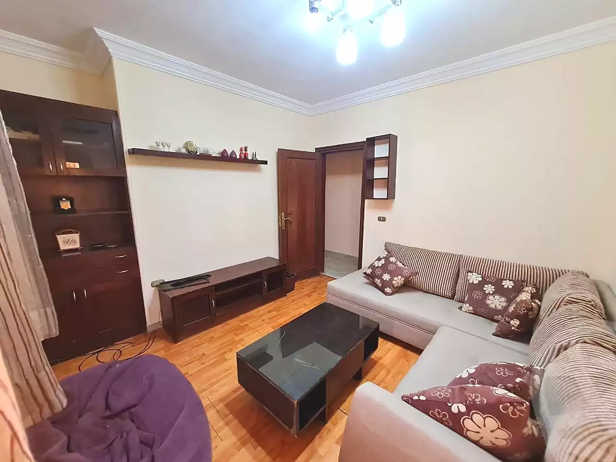 https://aqarmap.com.eg/en/listing/7237919-for-rent-cairo-el-sheikh-zayed-city-compounds-hadayek-el-mohandiseen