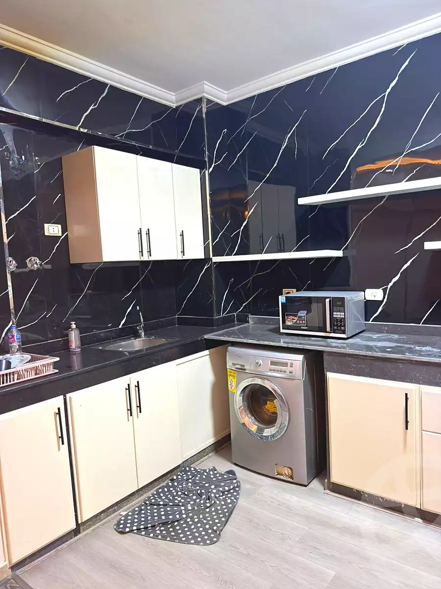https://aqarmap.com.eg/en/listing/7237931-for-rent-cairo-6th-of-october-compounds-dream-land-flower-resort