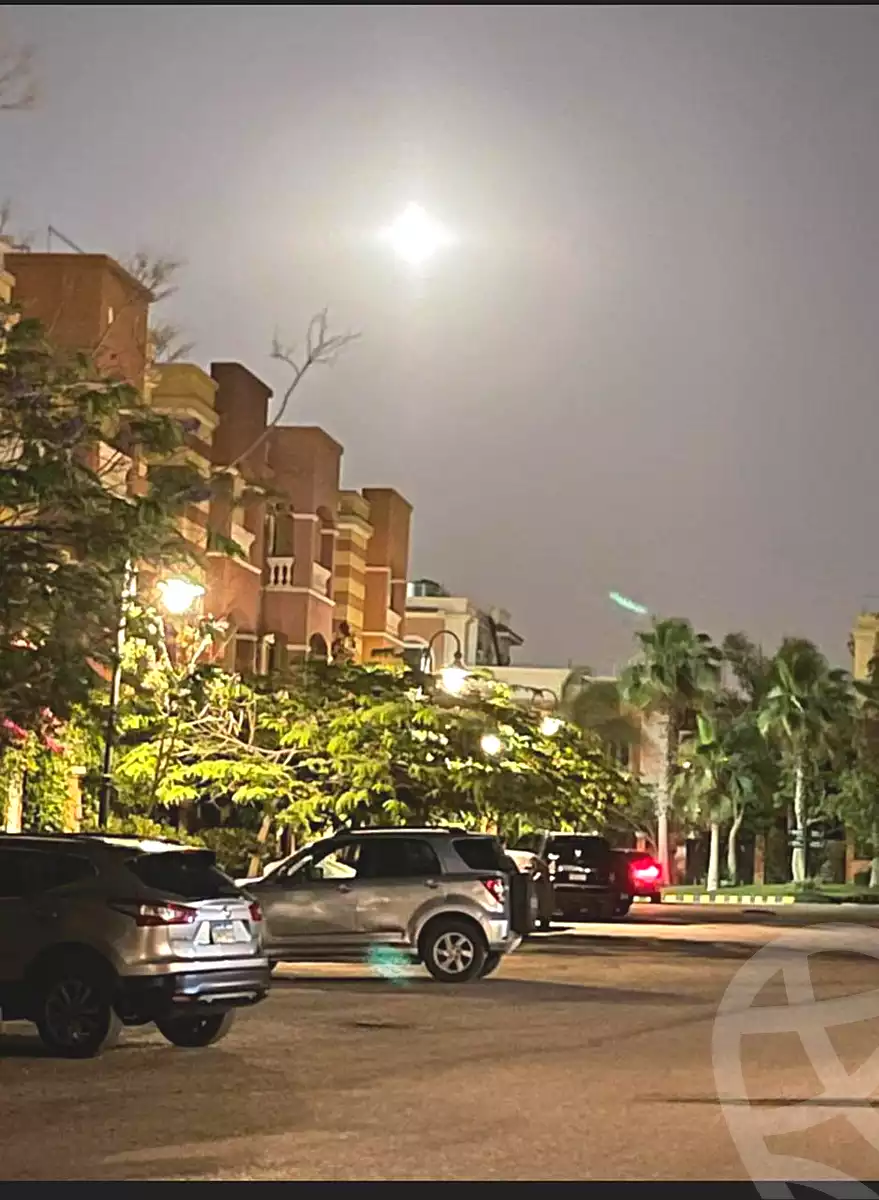 https://aqarmap.com.eg/en/listing/7237965-for-sale-cairo-new-cairo-compounds-fleur-de-ville