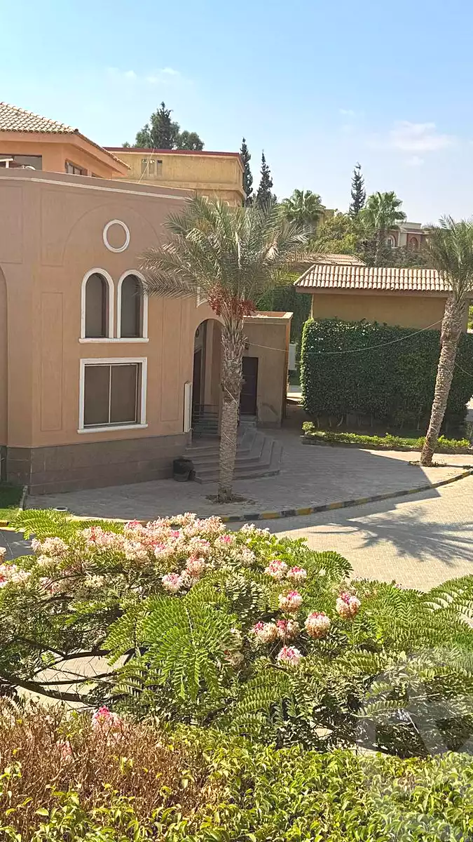 https://aqarmap.com.eg/en/listing/7237965-for-sale-cairo-new-cairo-compounds-fleur-de-ville