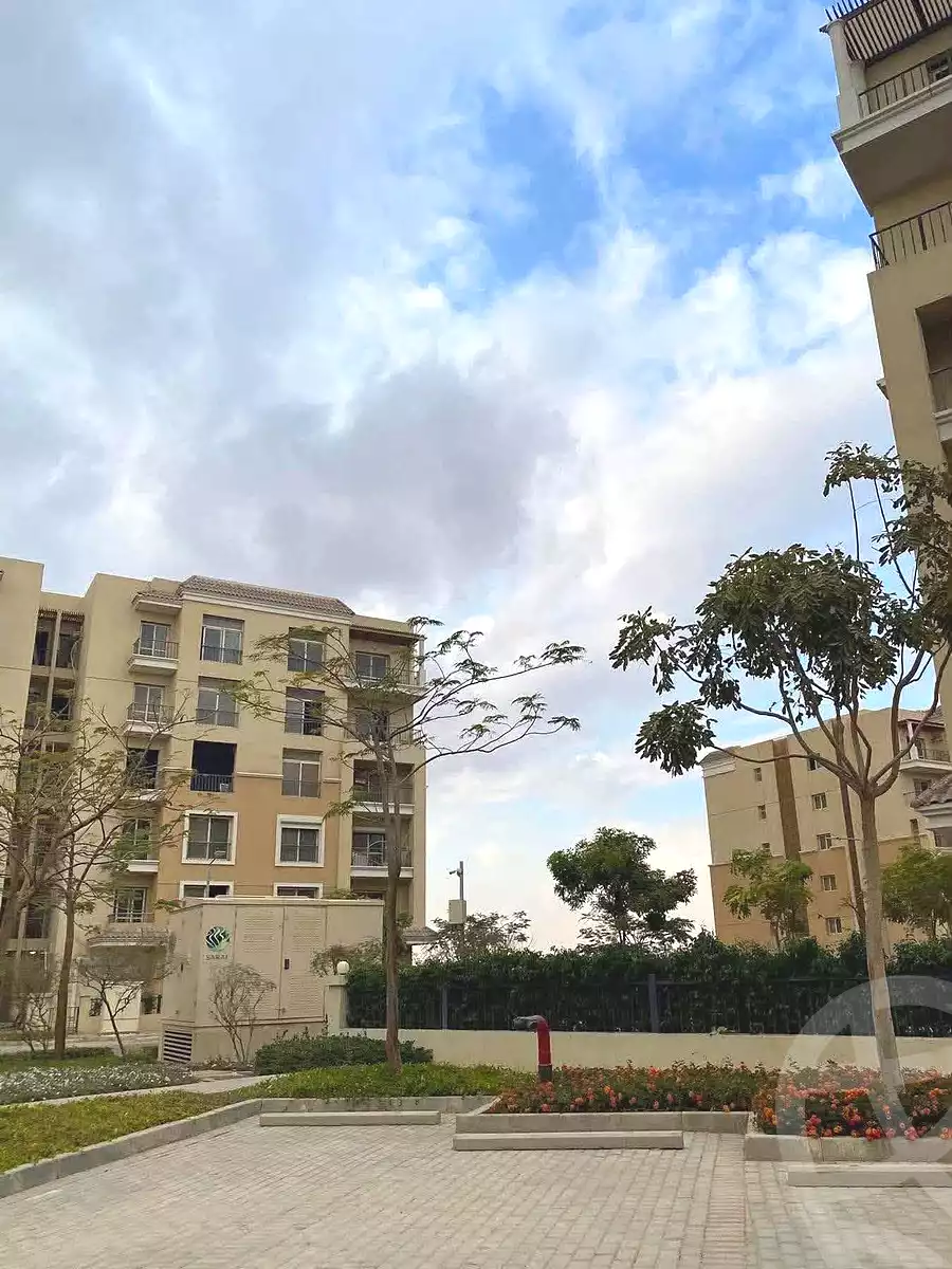 https://aqarmap.com.eg/en/listing/7237996-for-sale-cairo-new-cairo-compounds-sarai-club-views-sarai-compound
