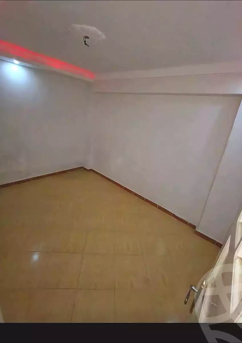 https://aqarmap.com.eg/en/listing/7235792-for-rent-alexandria-lsywf-el-falki
