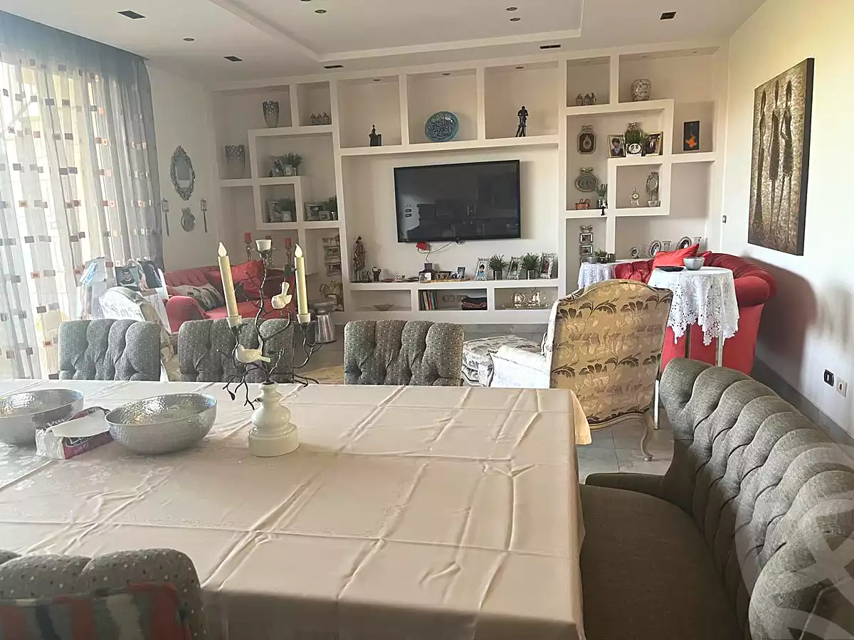 https://aqarmap.com.eg/ar/listing/7238055-for-rent-cairo-el-sheikh-zayed-city-compounds-kmbwnd-ljry-swdyk