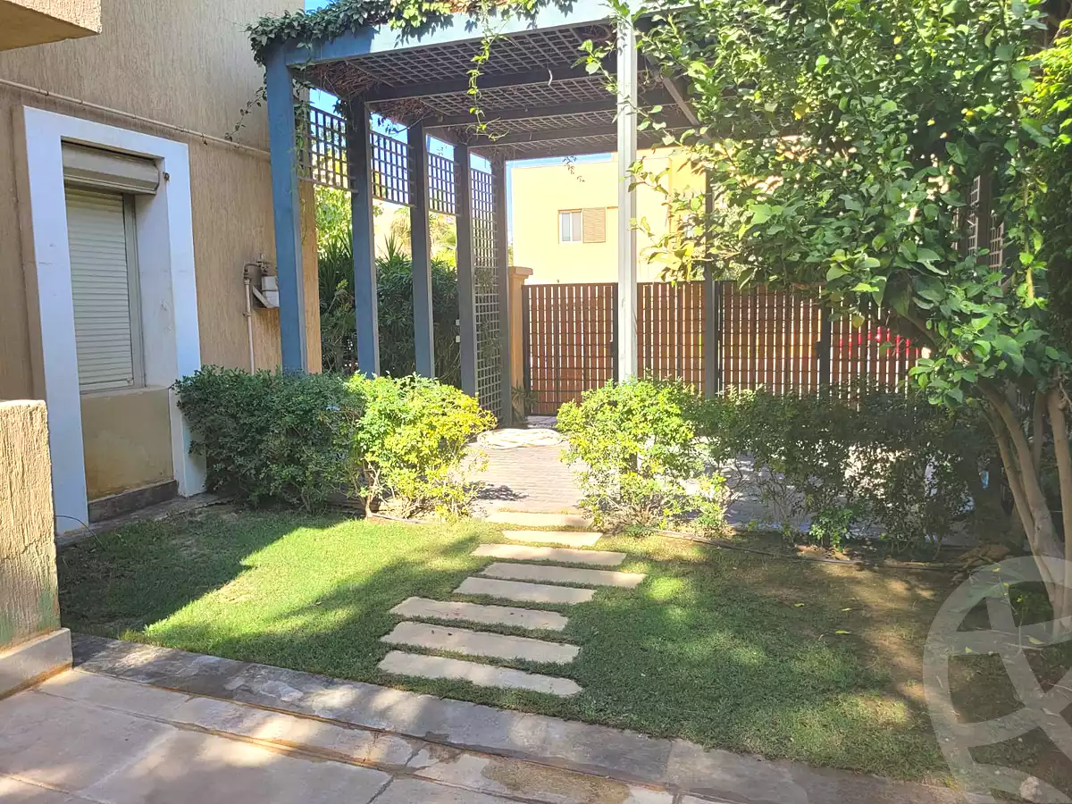 https://aqarmap.com.eg/ar/listing/7238068-for-sale-cairo-el-sheikh-zayed-city-compounds-kmbwnd-ljry-swdyk