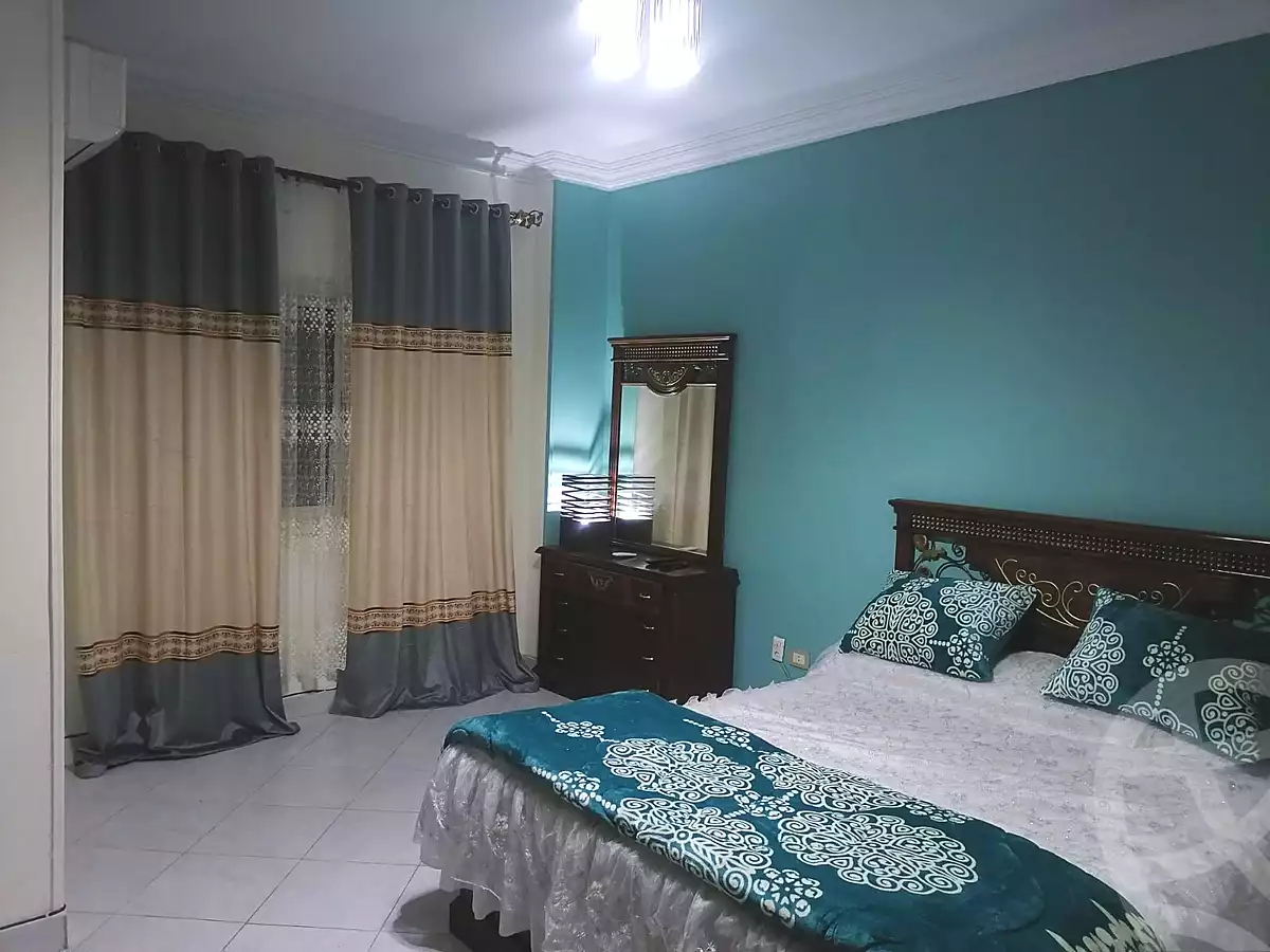 https://aqarmap.com.eg/ar/listing/7238152-for-rent-cairo-el-sheikh-zayed-city-el-hay-elthamen-area-1
