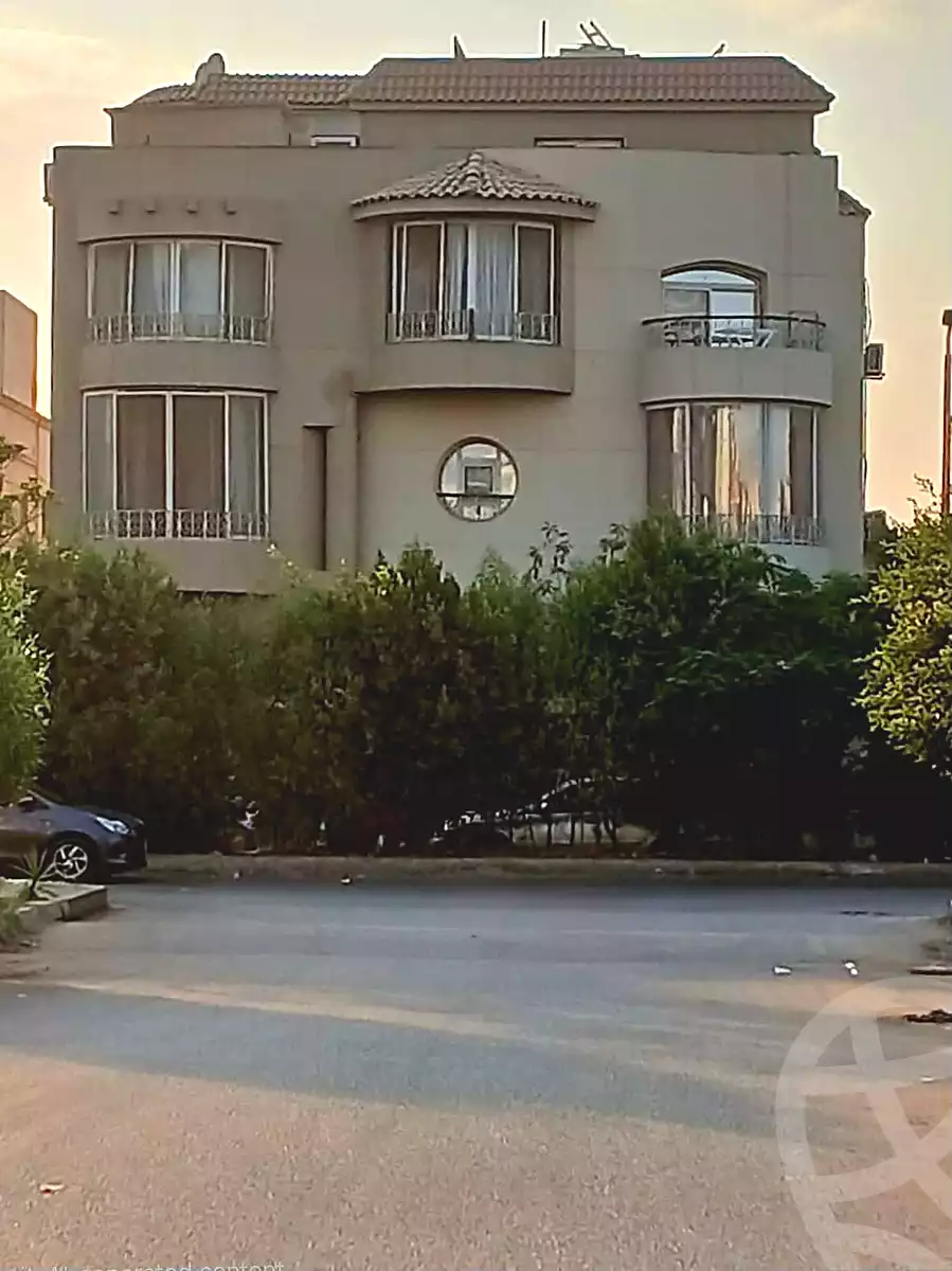https://aqarmap.com.eg/ar/listing/7238209-for-sale-cairo-new-cairo-el-ahyaa-first-neighborhood-omar-ibn-abd-el-aziz-st