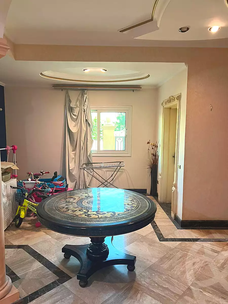 https://aqarmap.com.eg/en/listing/7238223-for-sale-cairo-el-sheikh-zayed-city-compounds-beverly-hills