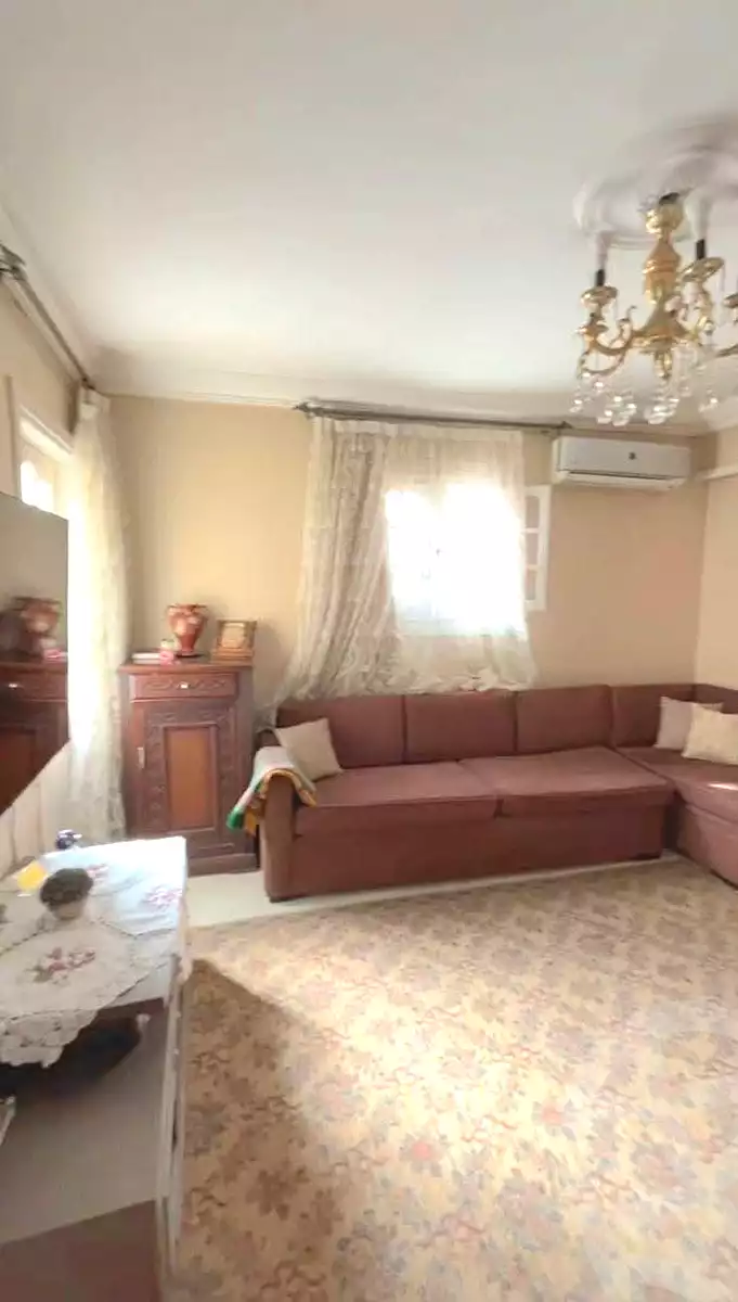 https://aqarmap.com.eg/ar/listing/7238280-for-sale-alexandria-sydy-bshr-shr-mlk-hfny