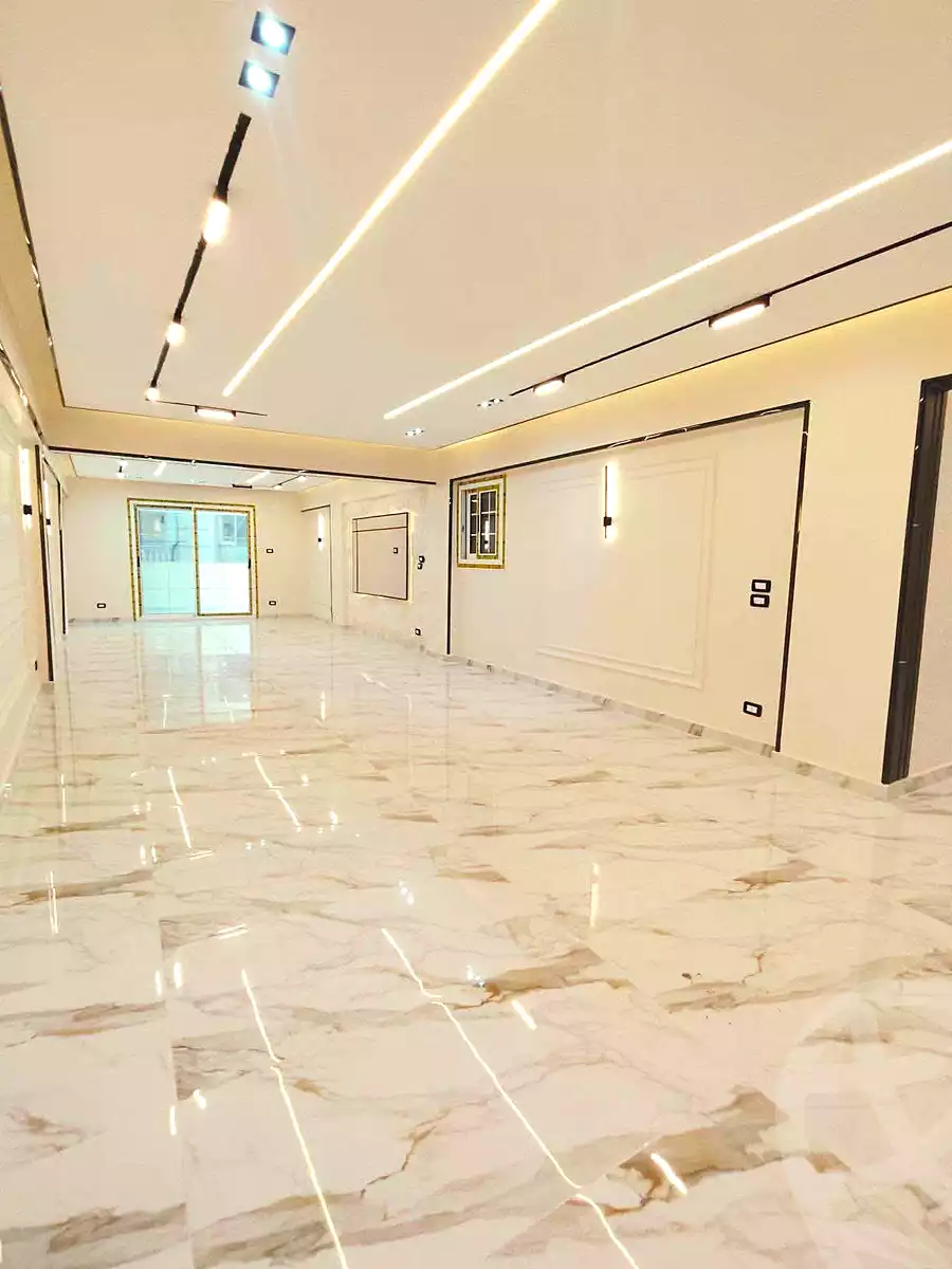 https://aqarmap.com.eg/ar/listing/7238429-for-sale-alexandria-al-agamy-lbytsh-el-zohour-st