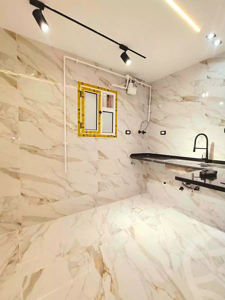 https://aqarmap.com.eg/ar/listing/7238429-for-sale-alexandria-al-agamy-lbytsh-el-zohour-st