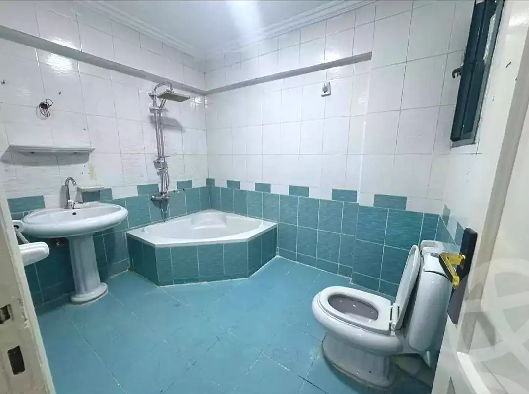 https://aqarmap.com.eg/ar/listing/7238459-for-sale-alexandria-el-asafra-shr-jml-bd-lnsr