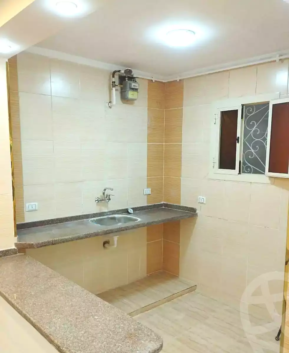 https://aqarmap.com.eg/en/listing/7238484-for-sale-alexandria-al-agamy-el-hanouvel