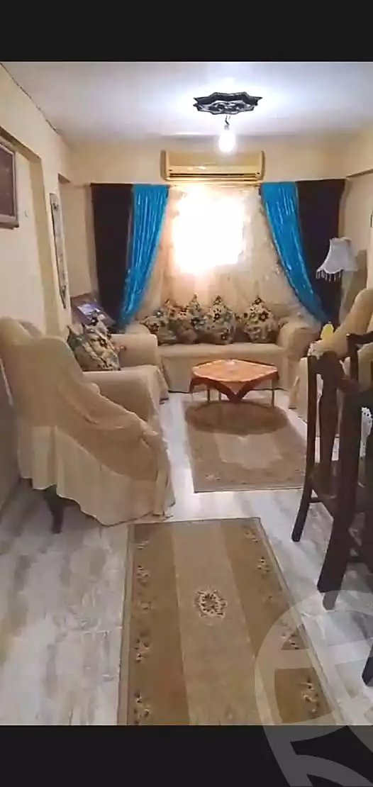 https://aqarmap.com.eg/ar/listing/7238596-for-sale-alexandria-new-miami-street-10