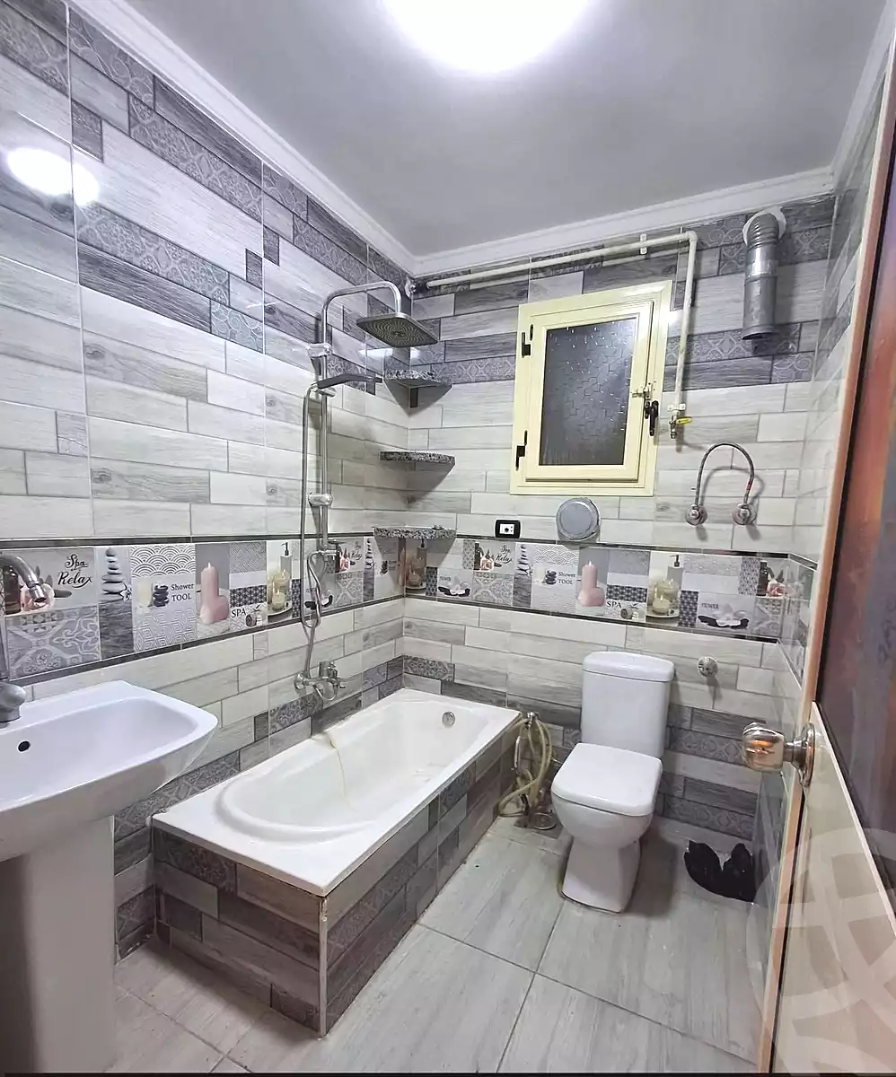 https://aqarmap.com.eg/ar/listing/7238700-for-sale-alexandria-lsywf-el-falki