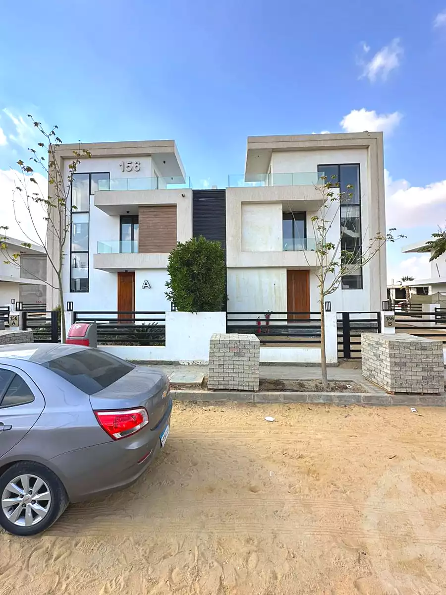 https://aqarmap.com.eg/ar/listing/7238669-for-sale-cairo-new-cairo-lmstqbl-syty-compounds-nyoum-arab-development