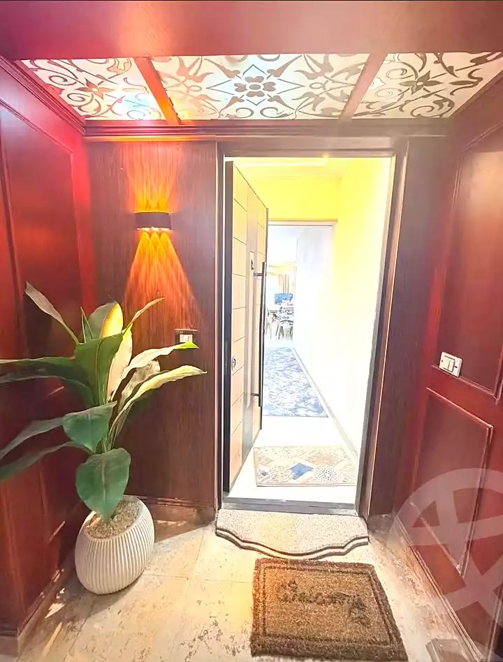 https://aqarmap.com.eg/ar/listing/7238880-for-sale-alexandria-sydy-bshr-sydy-bshr-bhry
