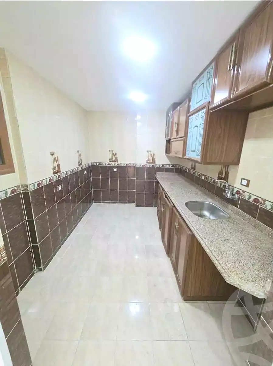https://aqarmap.com.eg/ar/listing/7238889-for-sale-alexandria-sydy-bshr-sydy-bshr-bhry-shr-mhmd-njyb