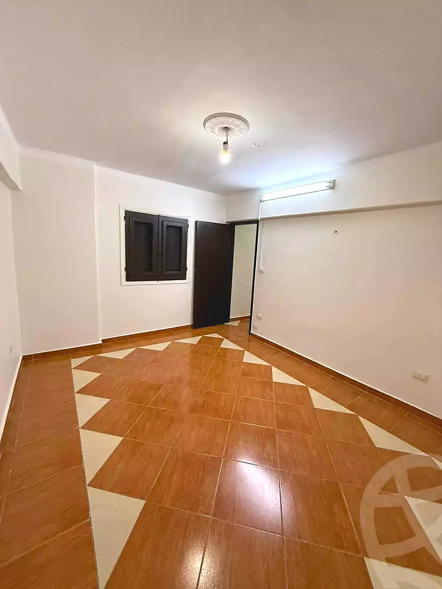 https://aqarmap.com.eg/en/listing/7239154-for-sale-alexandria-el-asafra