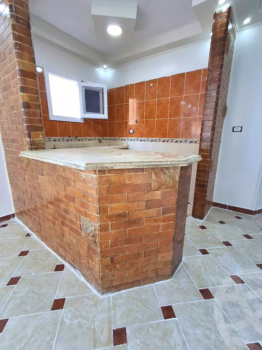 https://aqarmap.com.eg/ar/listing/7239294-for-sale-alexandria-al-agamy-shataa-el-nakheel