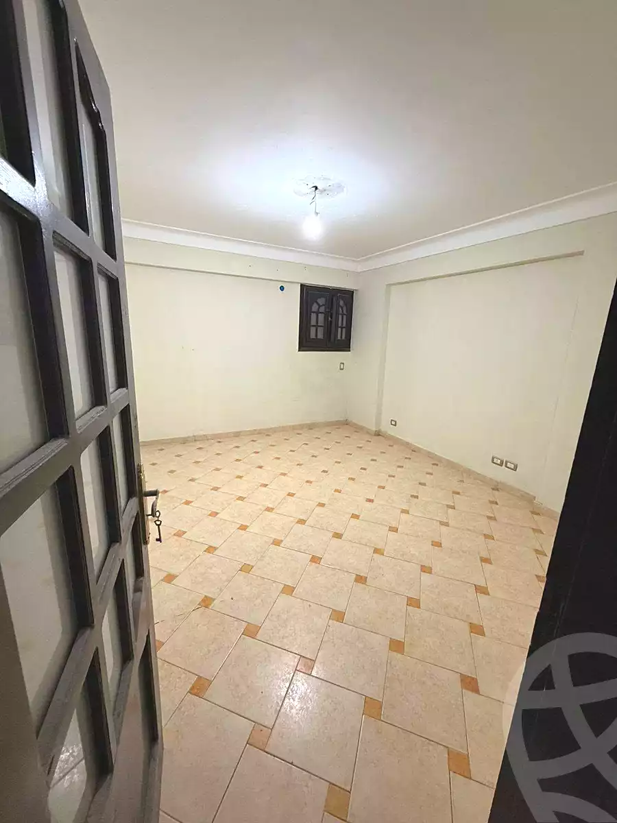 https://aqarmap.com.eg/ar/listing/7239432-for-rent-alexandria-sydy-bshr-sydy-bshr-bhry-shr-mhmd-njyb