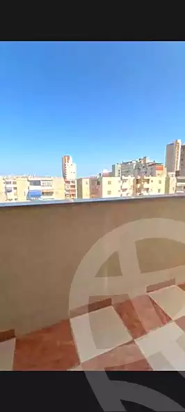 https://aqarmap.com.eg/ar/listing/7239441-for-sale-alexandria-sydy-bshr-sydy-bshr-qbly
