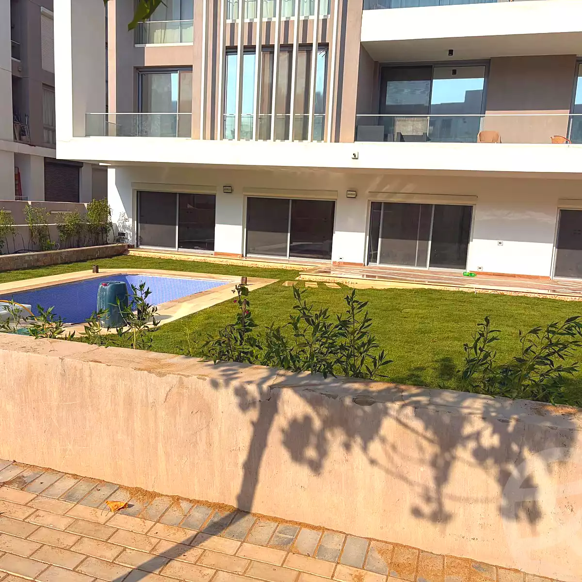 https://aqarmap.com.eg/ar/listing/7240144-for-rent-cairo-6th-of-october-compounds-joulz-compound-inertia
