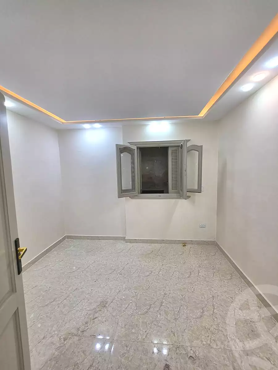 https://aqarmap.com.eg/ar/listing/7240163-for-sale-alexandria-el-asafra-l-sfr-bhry-el-geish-rd