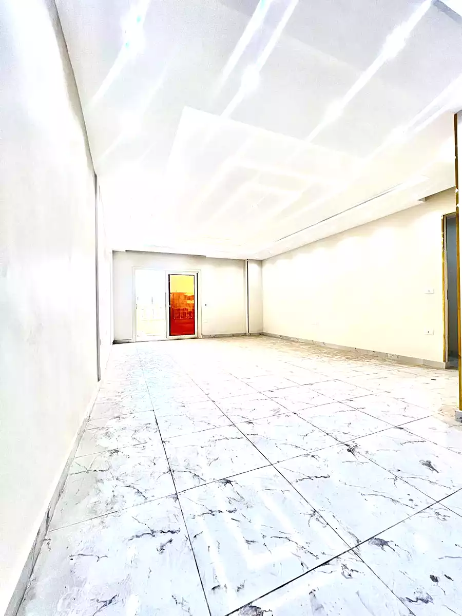 https://aqarmap.com.eg/ar/listing/7240364-for-sale-cairo-new-cairo-first-settlement-mhwr-mstfy-kml