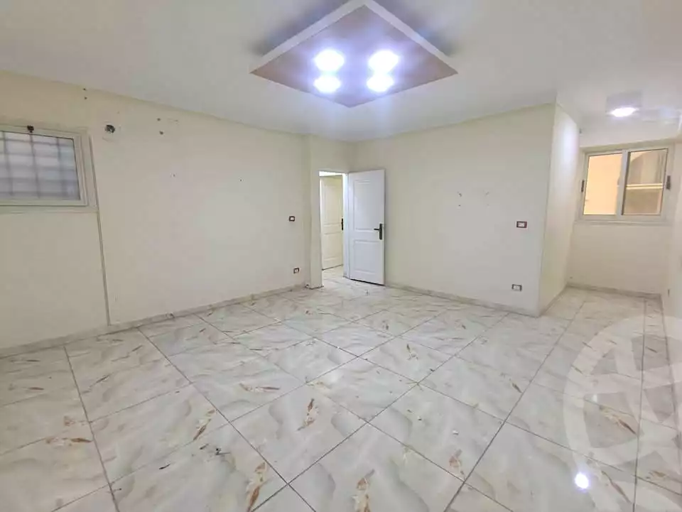 https://aqarmap.com.eg/en/listing/7240362-for-rent-alexandria-lauran