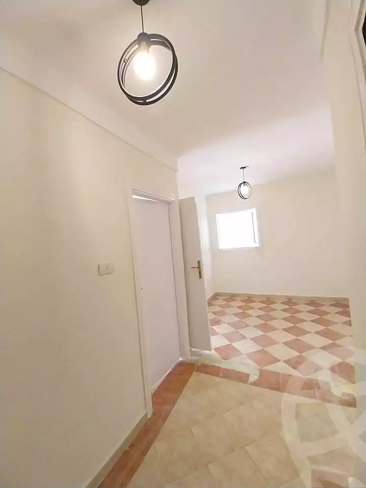 https://aqarmap.com.eg/ar/listing/7240415-for-rent-alexandria-sydy-bshr-sydy-bshr-bhry-shr-mhmwd-l-yswy