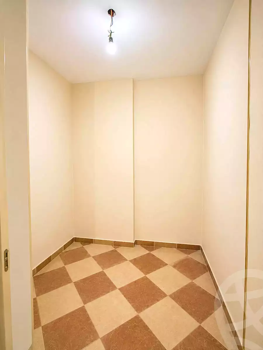 https://aqarmap.com.eg/ar/listing/7240564-for-sale-cairo-ain-shams-jsr-lswys-el-arbaeen-st