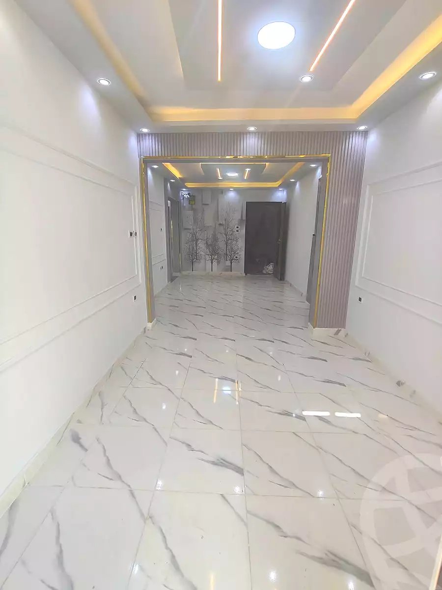 https://aqarmap.com.eg/ar/listing/7240668-for-sale-alexandria-sydy-bshr-sydy-bshr-bhry-mohamed-el-srafi-st.