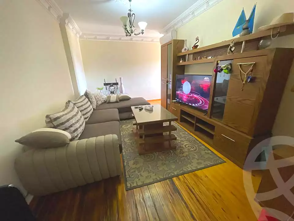 https://aqarmap.com.eg/en/listing/7240887-for-sale-alexandria-camp-cesar