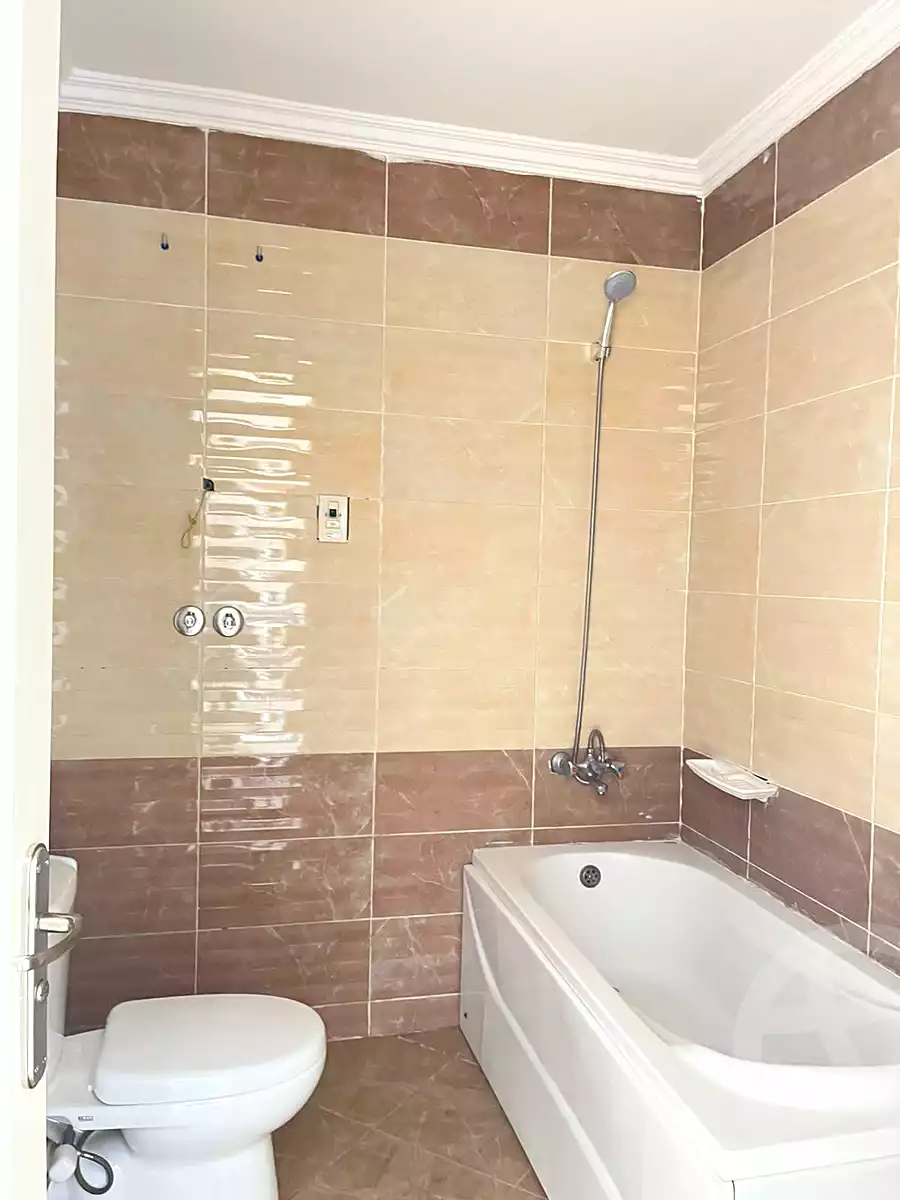 3 BR Apartment in Madinaty, photo 6 of 8