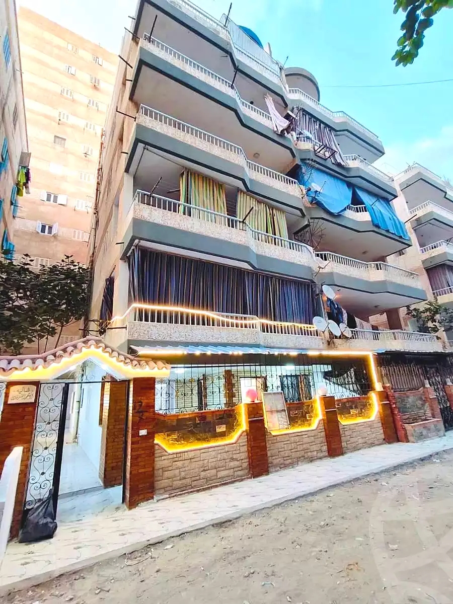 https://aqarmap.com.eg/ar/listing/7240942-for-sale-alexandria-al-agamy-shataa-el-nakheel