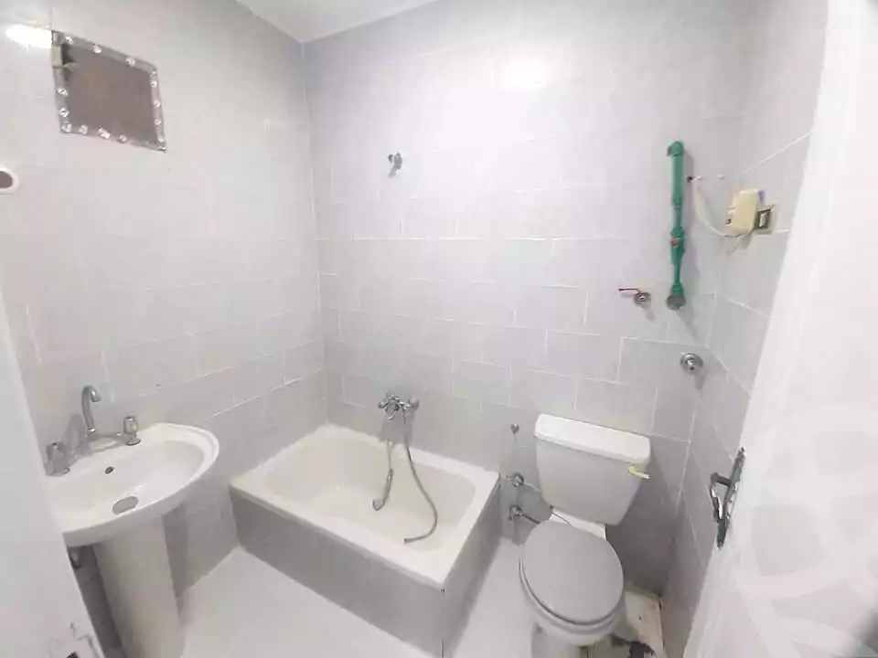 https://aqarmap.com.eg/ar/listing/7240992-for-sale-alexandria-al-agamy-shataa-el-nakheel