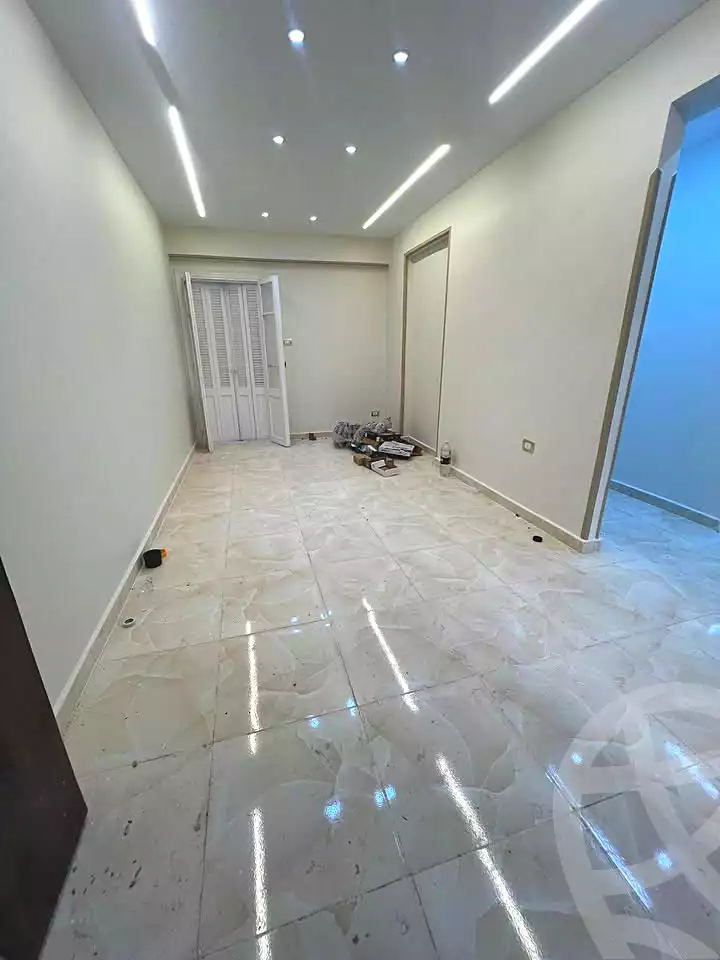 https://aqarmap.com.eg/ar/listing/7241030-for-sale-alexandria-lsywf-el-seyouf-bahri