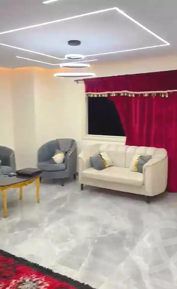 https://aqarmap.com.eg/ar/listing/7241220-for-sale-cairo-mokattam-lhdb-l-ly-el-naforah-square